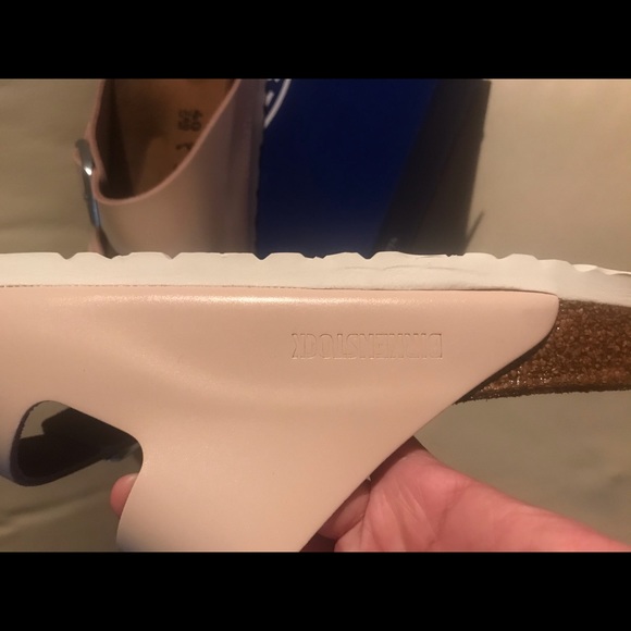 Birkenstock sz 38-39-40-41 - Picture 5 of 7